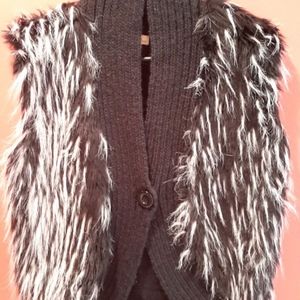 Collectioneighteen Black and White Vest Size M/L